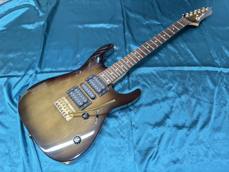 Charvel CDS 38（中古）【楽器検索デジマート】