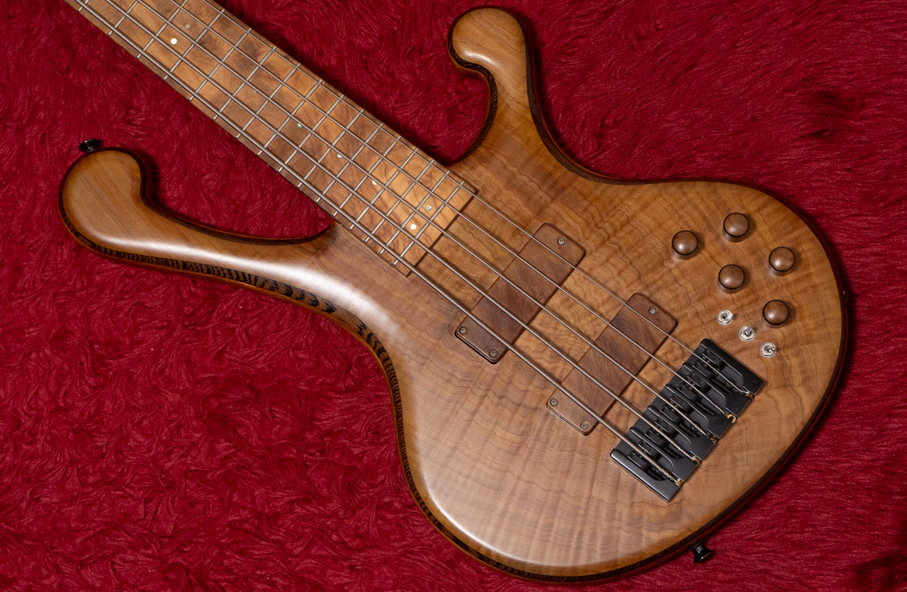 Adamovic Super Nova 5st 3.840kg【委託品】【GIB横浜】（中古）【楽器