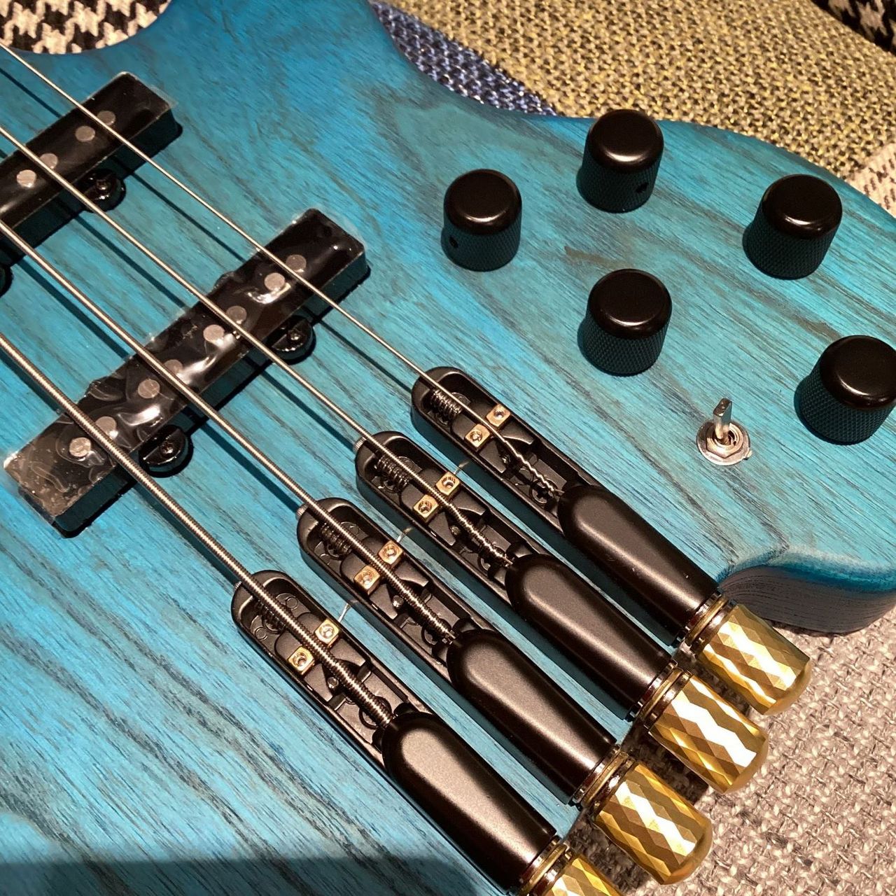 Sfida SHB-800ASH Blue (ブルー) 【エレキベース/ヘッドレス/アッシュ