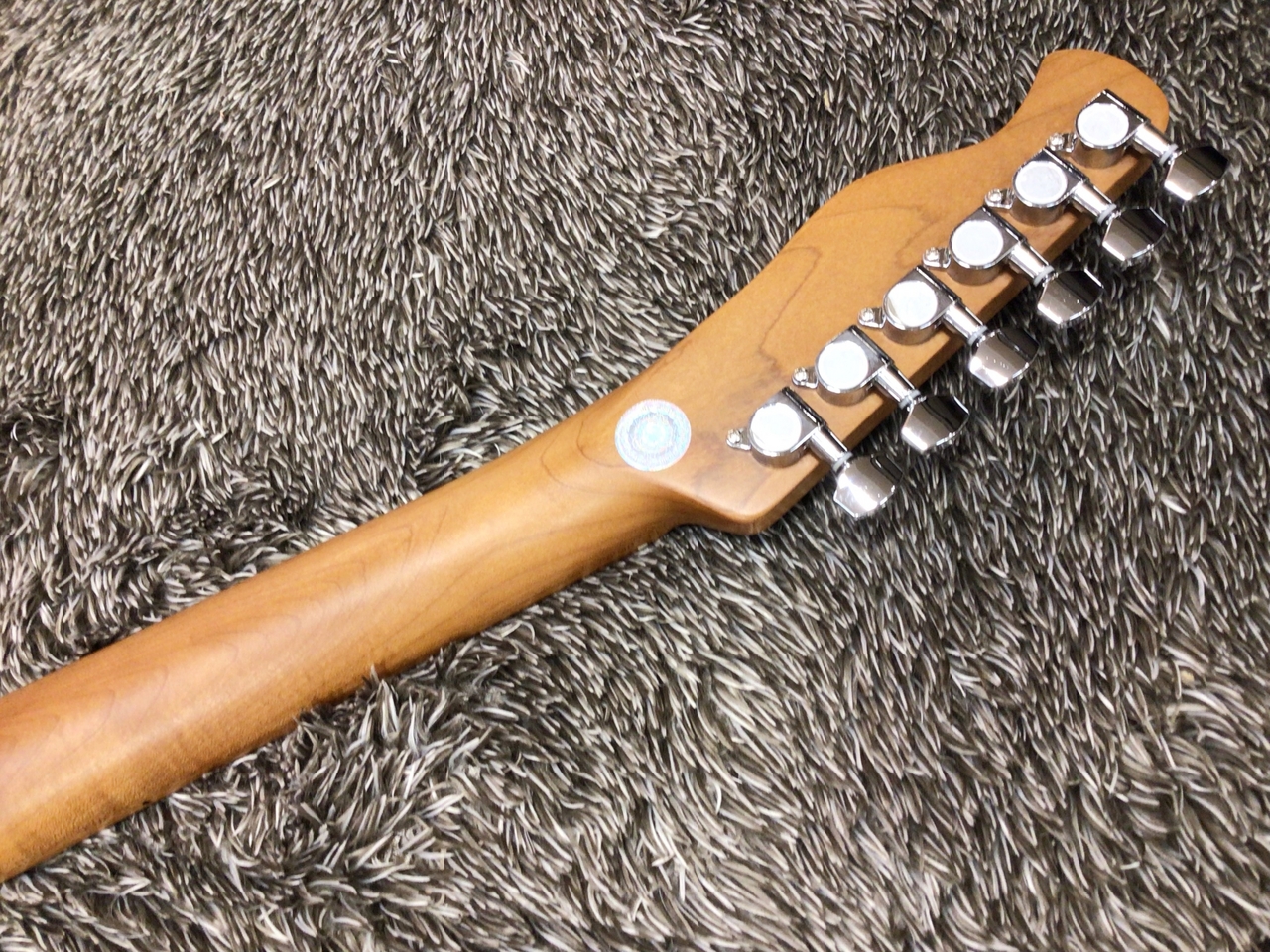 Bacchus BTE-3-RSM/M CAR-Univers Series-【2ハムのヘヴィーな