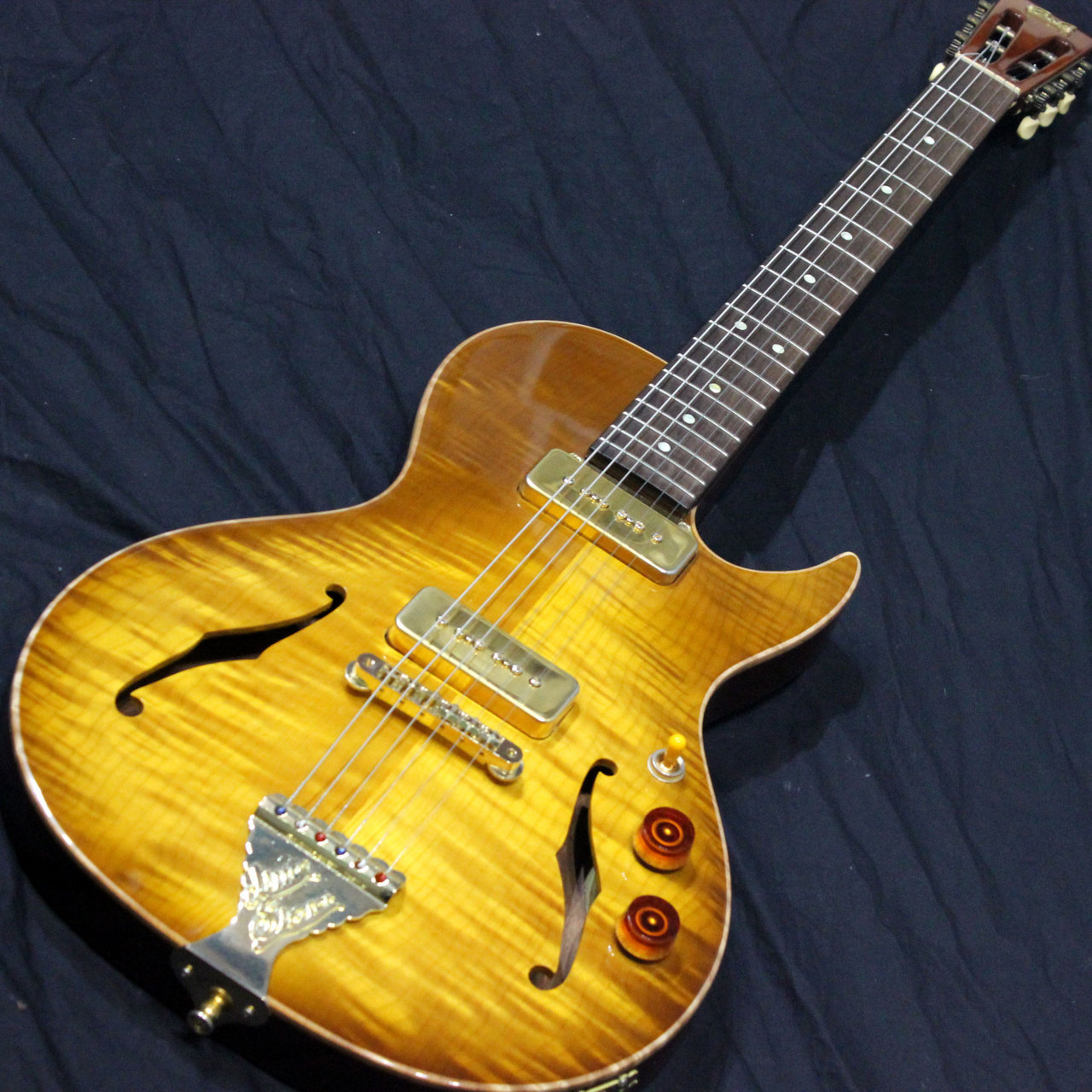 B&G Guitars LITTLE SISTER CROSSROADS Cutaway P90 Honey Burst