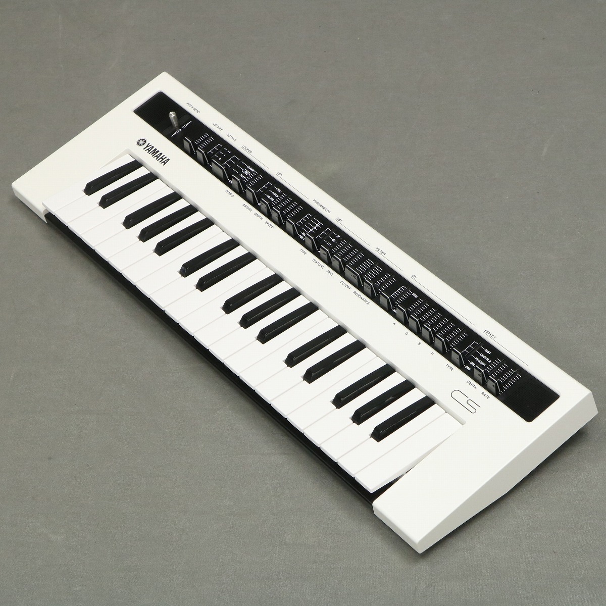 YAMAHA reface CS アナログモデリングシンセサイザー 【展示品特価