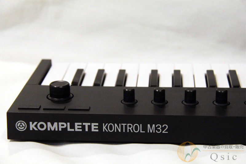 KOMPLETE   Komplete Kontrol M32  中古品 NATIVE INSTRUMENTS Komplete Kontrol M32 [SL020]【神戸店在庫