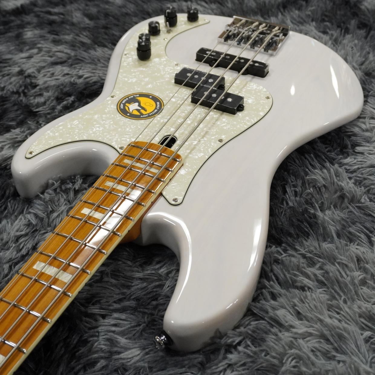 Sire Marcus Miller P8 4st WB (White Blonde)（新品/送料無料）【楽器