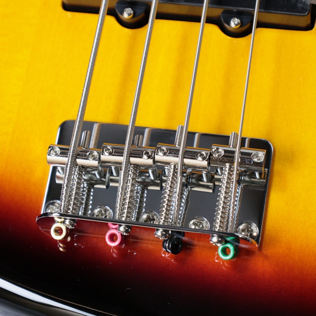Fender MIJ Traditional Late 60s Jazz Bass - 3Tone Sunburst -【3.87