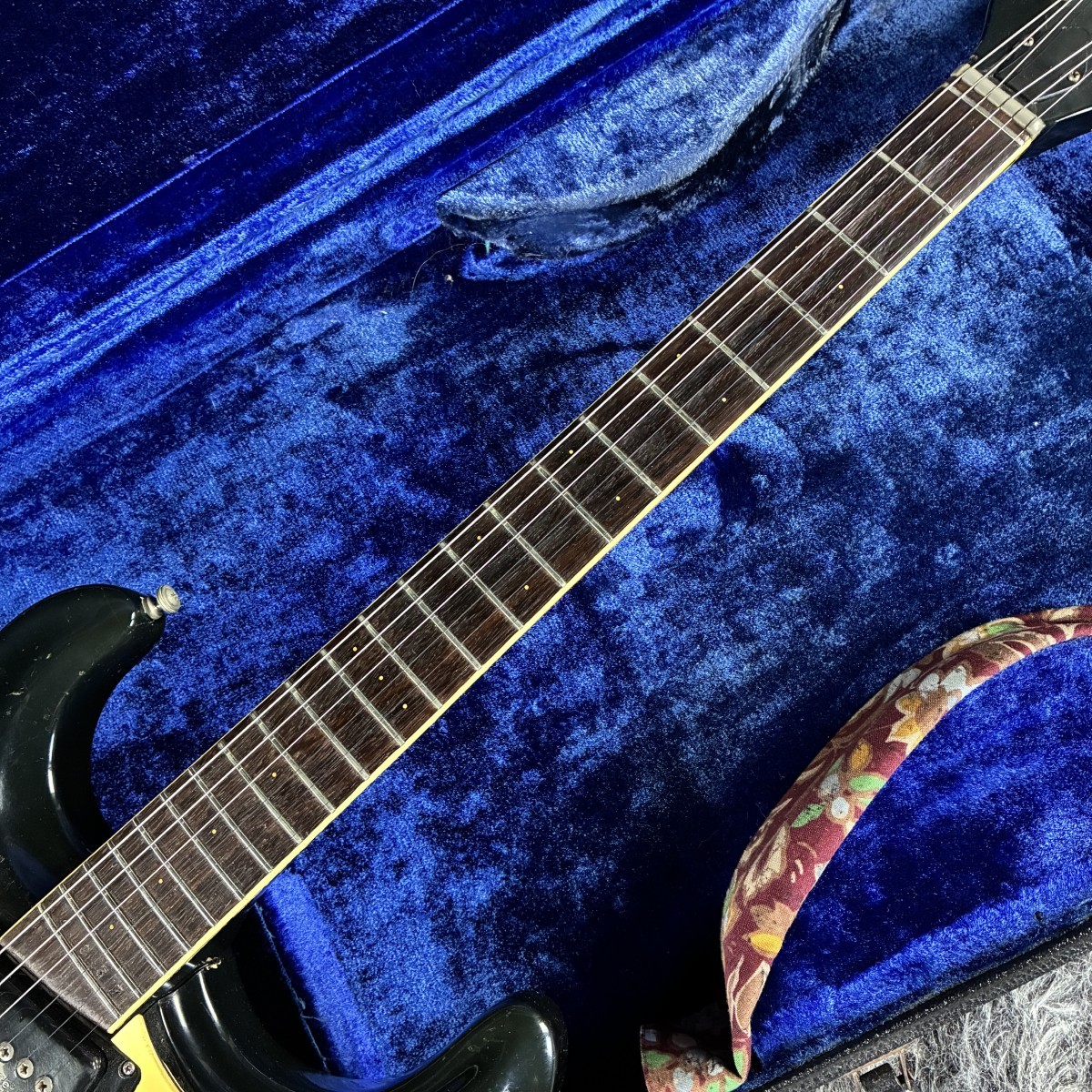 Mosrite The Ventures Model 1966（ビンテージ/送料無料）【楽器検索