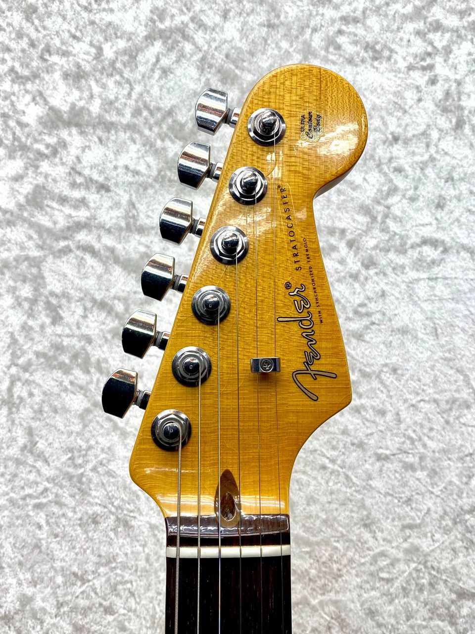 Fender American Ultra Luxe Vintage 60s Stratocaster -Ice