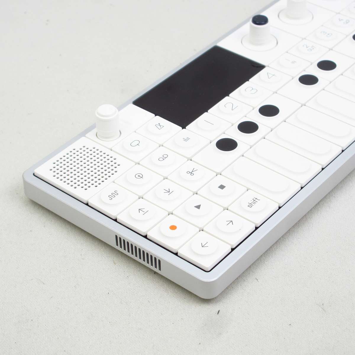 Teenage Engineering OP-1 Field 