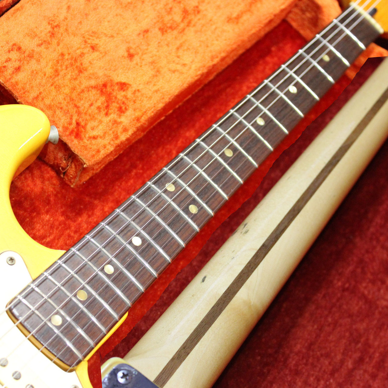 Fender Stratocaster Blond ローズウッド指板 1ストリングスガイド