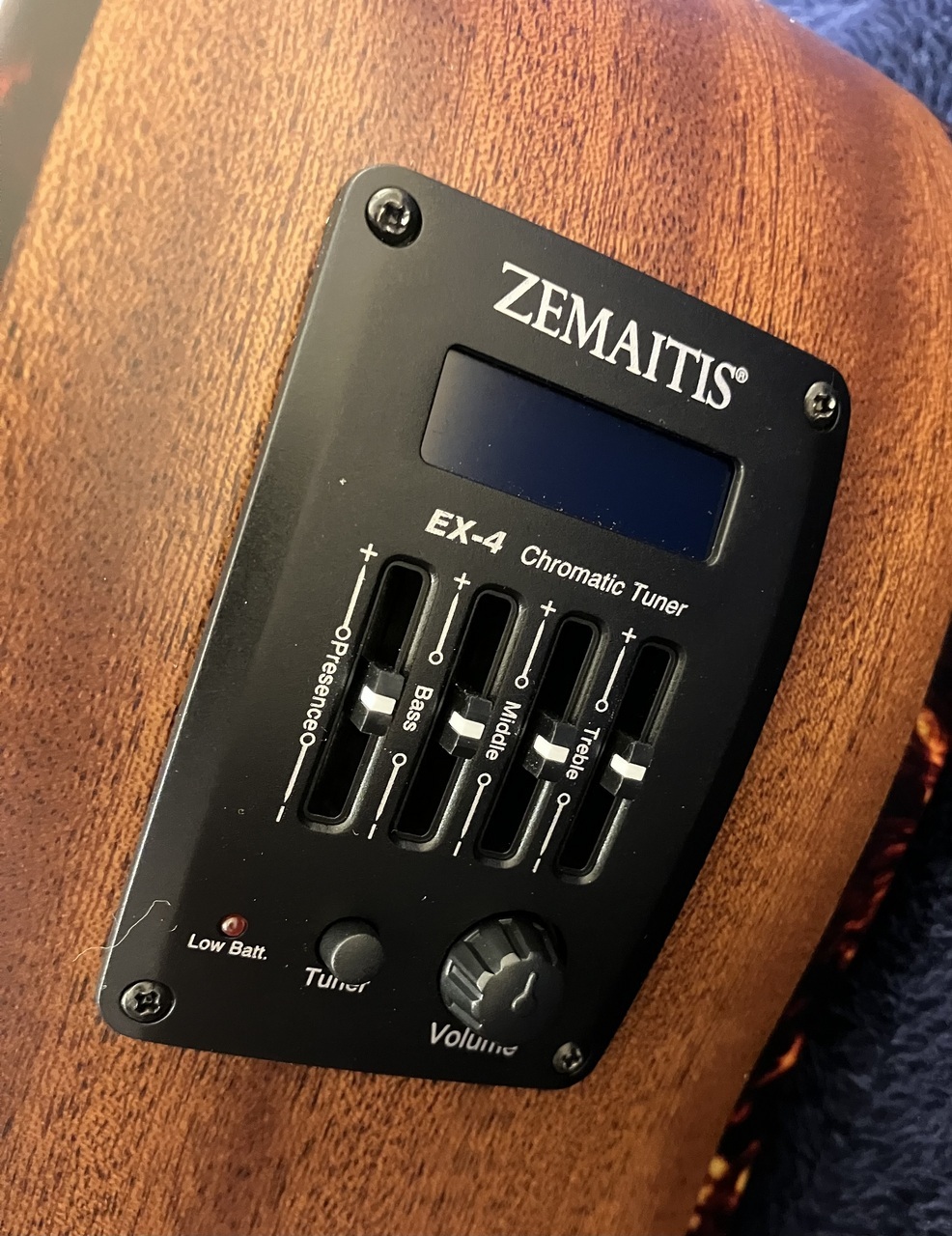 Zemaitis CAF-85HCW Purple Mother of Pearl（新品特価/送料無料