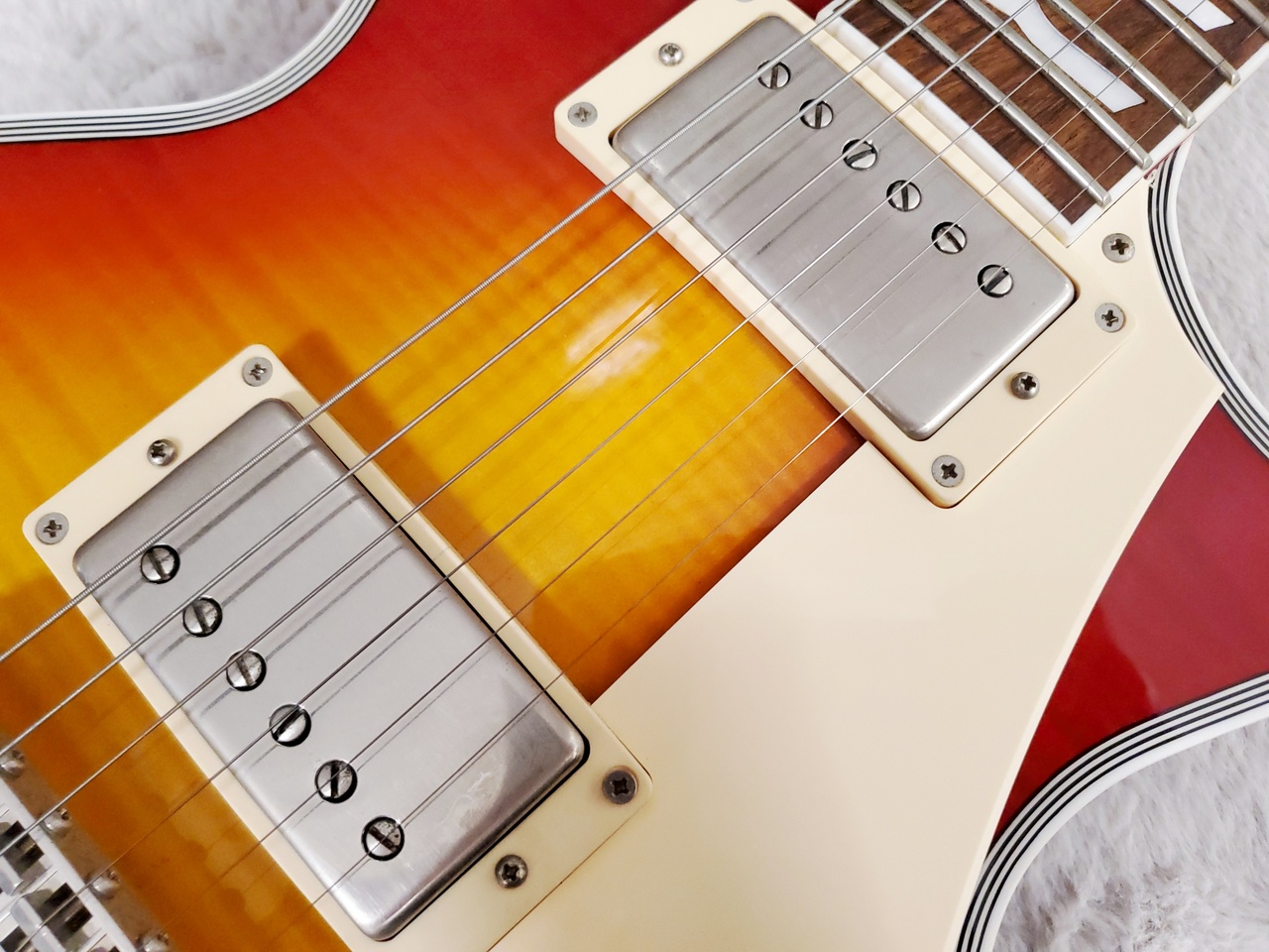 ギター EDWARDS E-RODEO DECADE Edwards エレキギター E-RODEO DECADE (Cherry Sunburst
