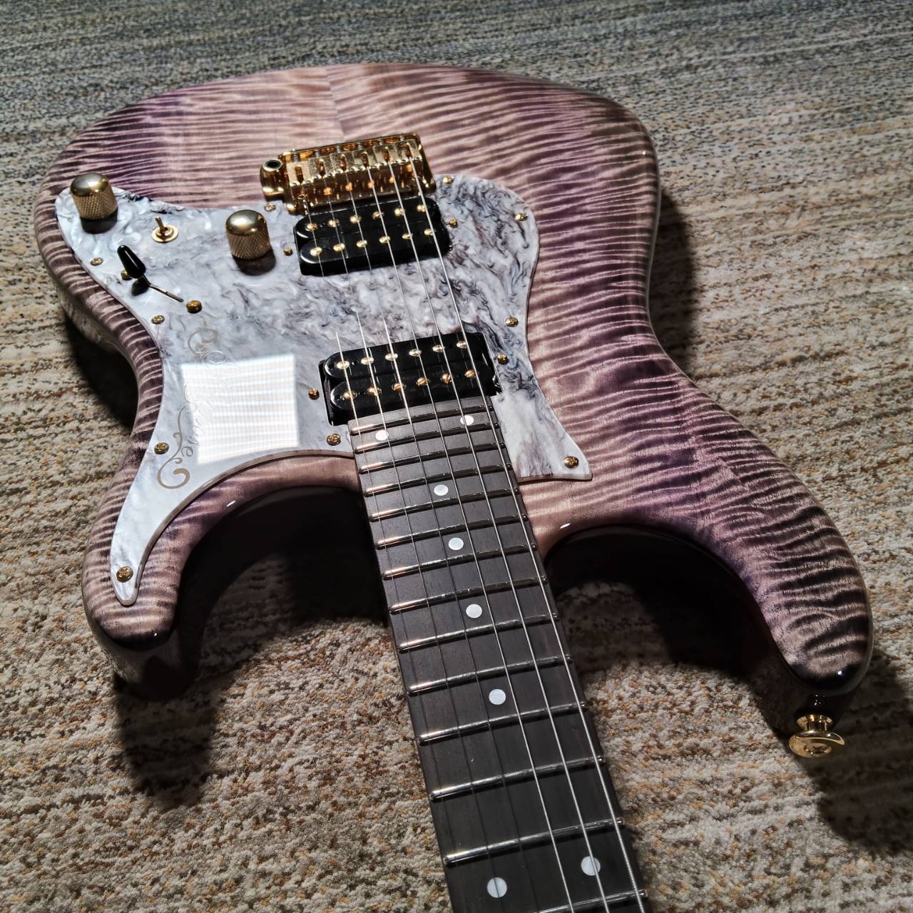 Momose MC24 フレイム栃 ストラト 24フレット Momose MC24 フレイム栃 ストラト 24フレット MC24-MV TOCHI-SP21/NJ