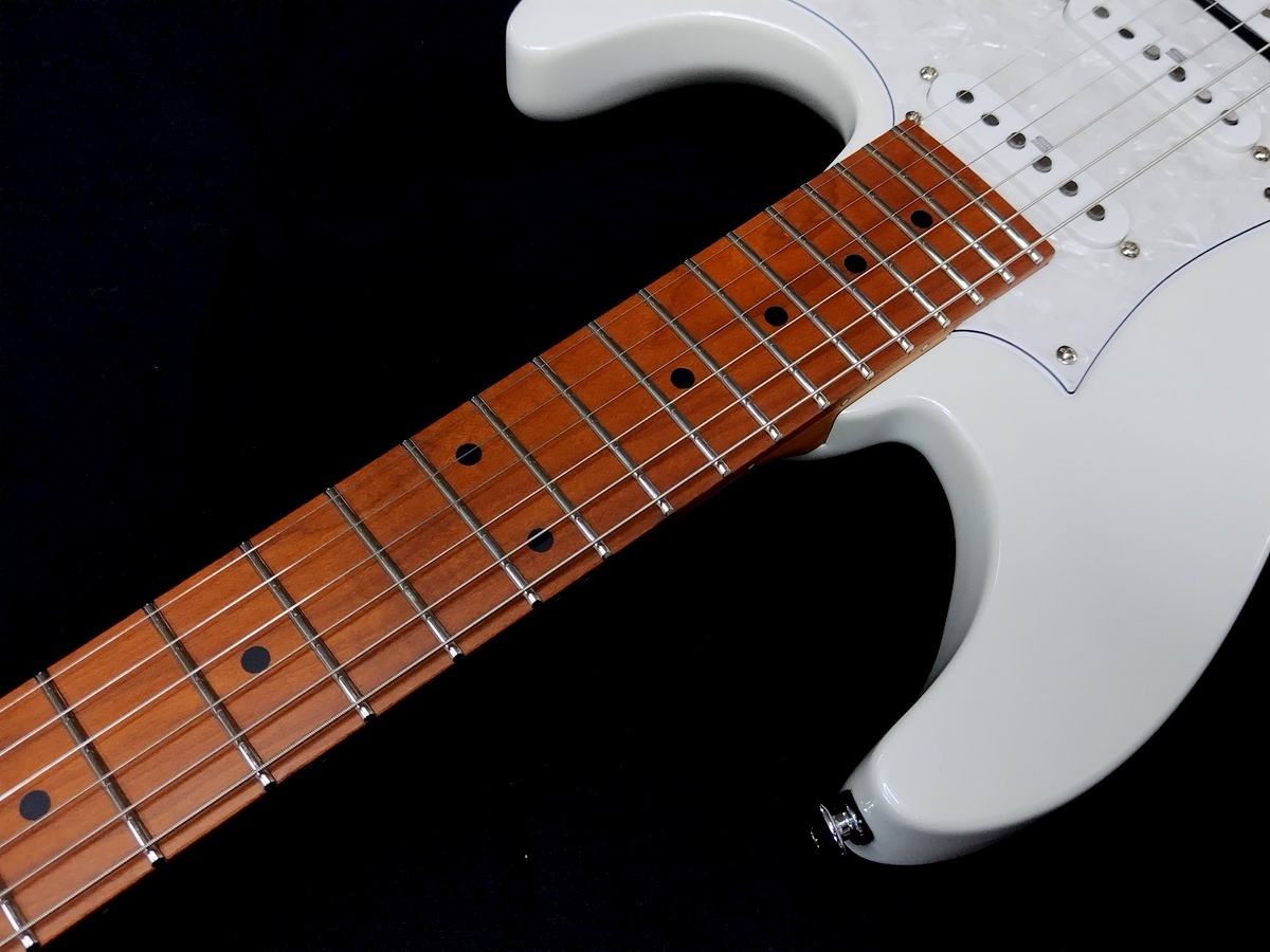 Ibanez AZ2204 PW Pearl White（新品特価）【楽器検索デジマート】