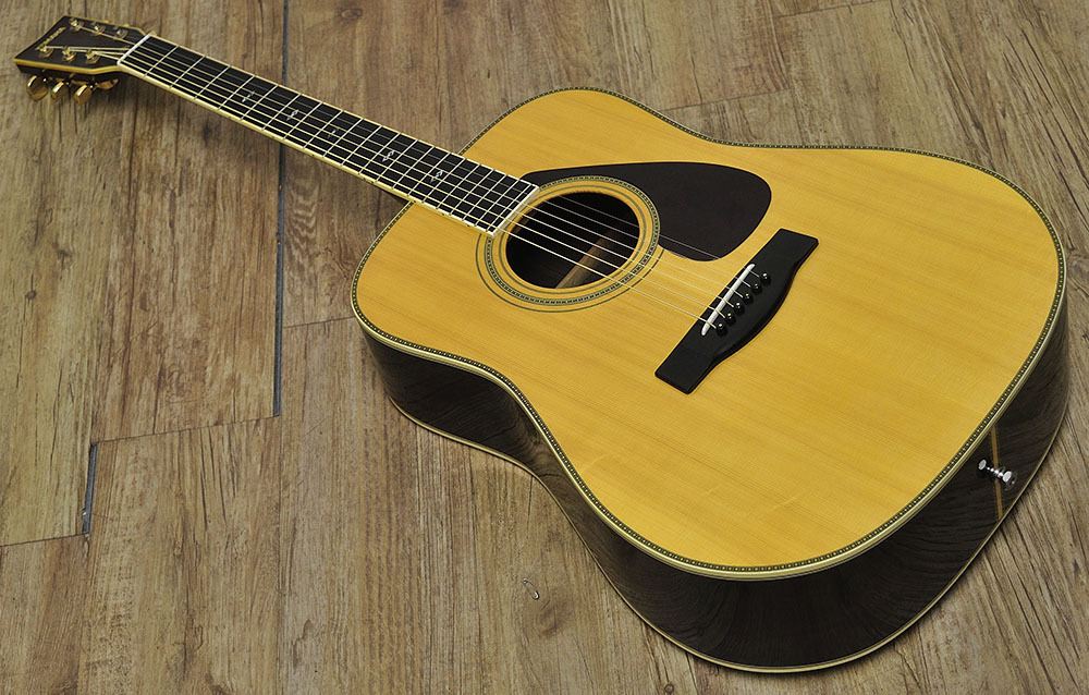 YAMAHA L-8 初期モデル　オール単板 YAMAHA L-8 前期 オール単板 ビンテージギター YAMAHA L-8 オール単板仕様