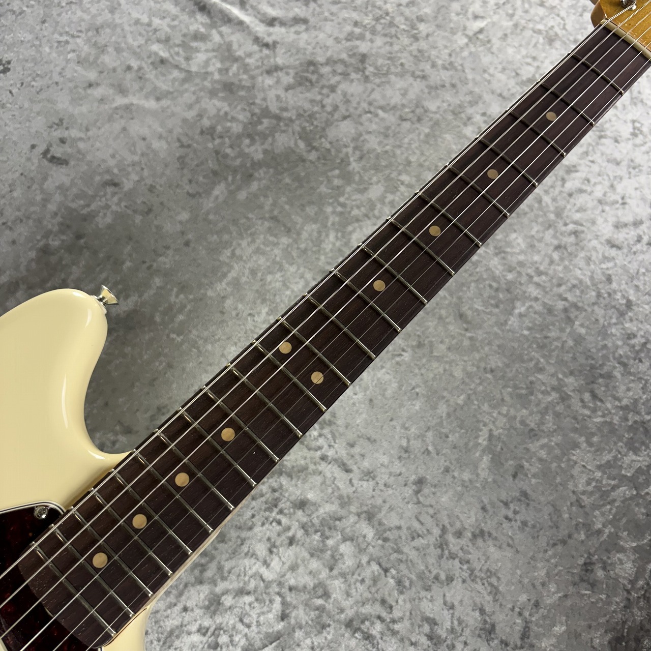 Fender Vintera III Mid '60s Mustang -Olympic White- #MX26013576