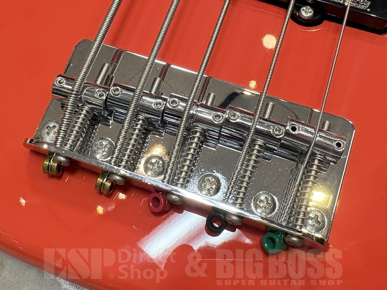 Markbass MAK-B/GV5/C-M Fiesta Red（新品/送料無料）【楽器検索