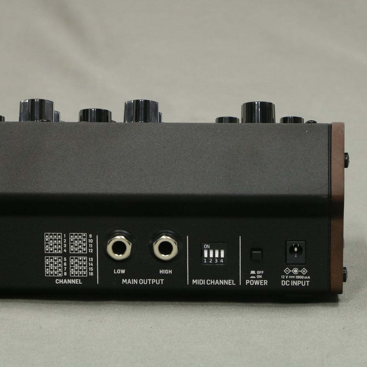 BEHRINGER MODEL D 【御茶ノ水本店】（中古/送料無料）【楽器検索