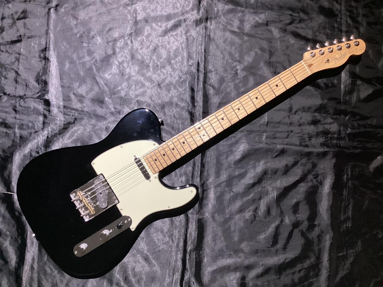 Fender American Professional Telecaster MN / Black 2018年製（中古）【楽器検索デジマート】