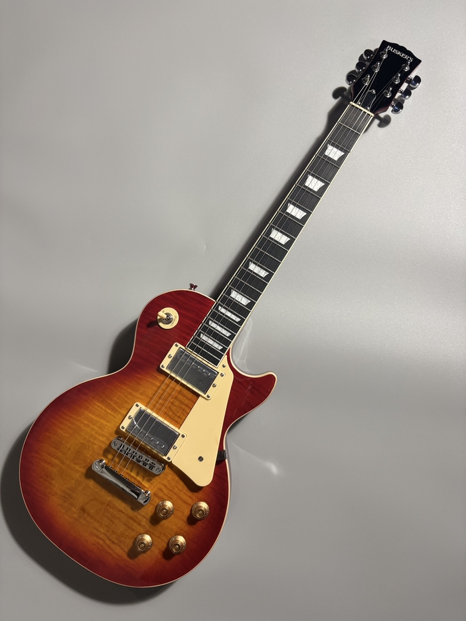 BUSKER'S BLS-500 HCS レスポールタイプ エレキギター チェリーサン