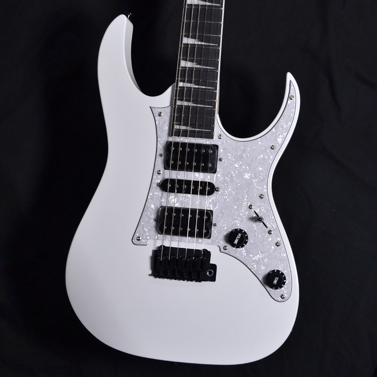 Ibanez RGV250 WH【現物画像】 ホワイト エレキギター ストラト