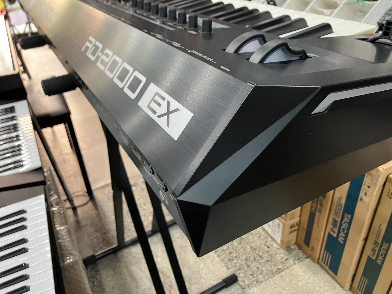 ★送料込み★Roland RD-2000(2020年製) Roland RD-2000EX 88鍵盤 ステージピアノ ローランド RD2000EX