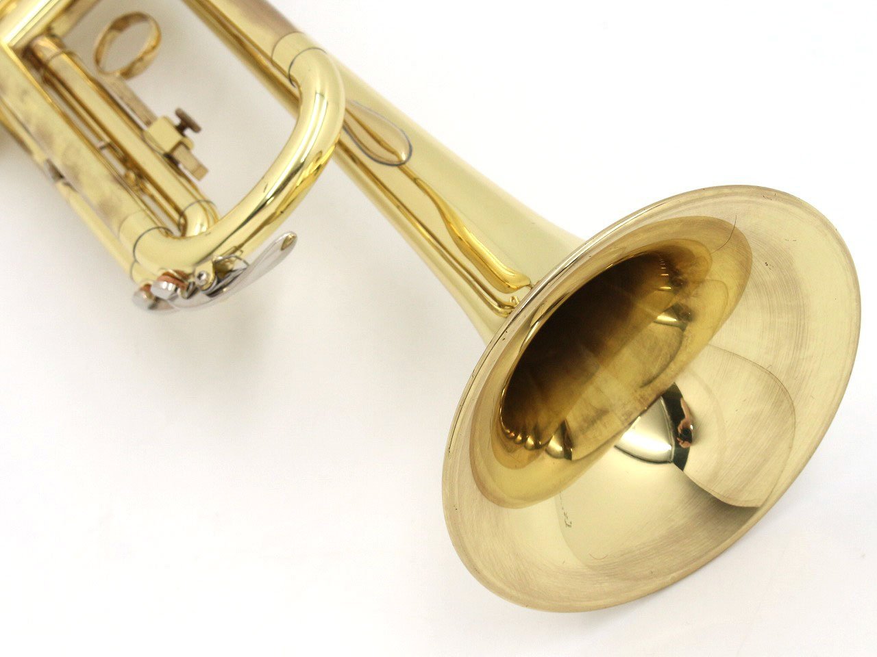 YAMAHA ヤマハ トランペット YTR2321 ラッカー YAMAHA B♭トランペット YTR-2321 ラッカー仕上げ 【横浜店