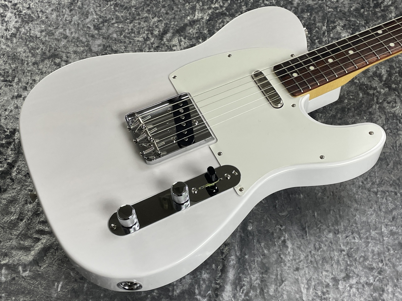 Fender FSR Made in Japan Traditional 60s Telecaster -White Blonde