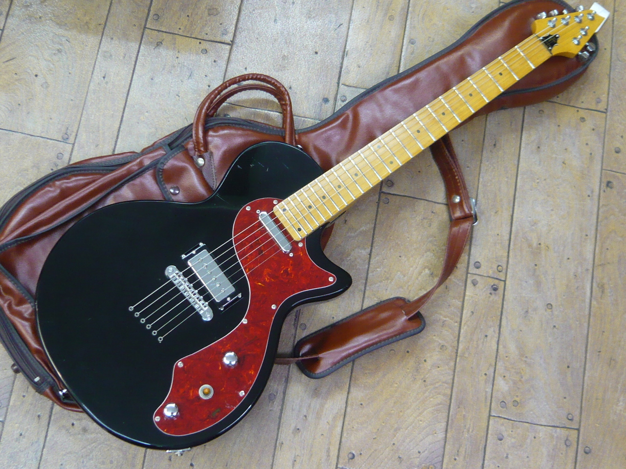 Guyatone LGX Marroly Mod.（中古）【楽器検索デジマート】