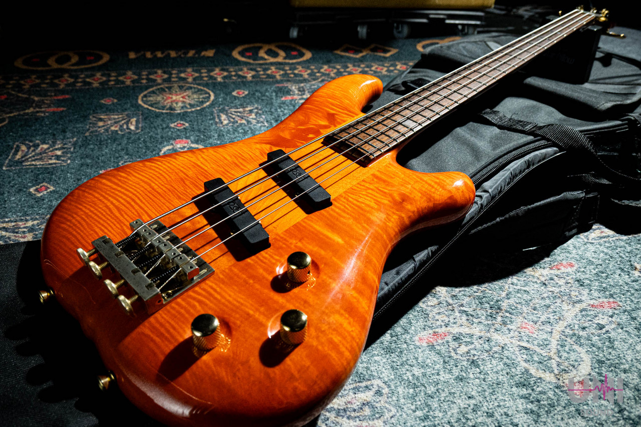 【ジャンク品】BoseAxe エレキベース ACTER vestax Vestax（ベスタクス） (中古)Vestax / Bossaxe Acter Bass Amber (梅田
