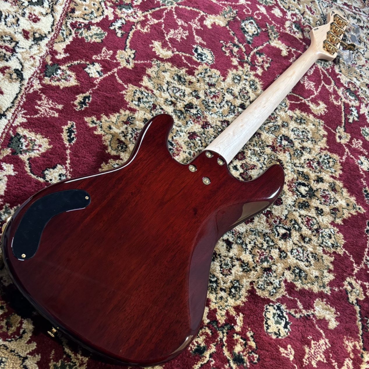 ベース Freedom Custom Guitar Research JB FREEDOM CUSTOM GUITAR RESEARCH RS.JB-5st AC IBM 税込販売価格