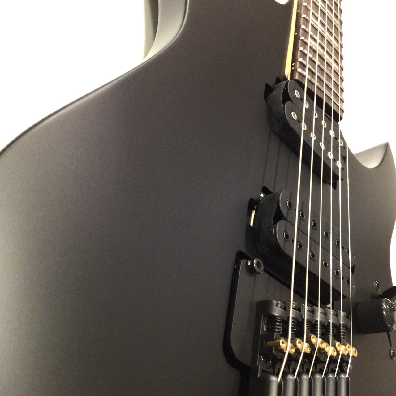 Sire Larry Carlton X6 6-String Headless Black Satin【ラリー