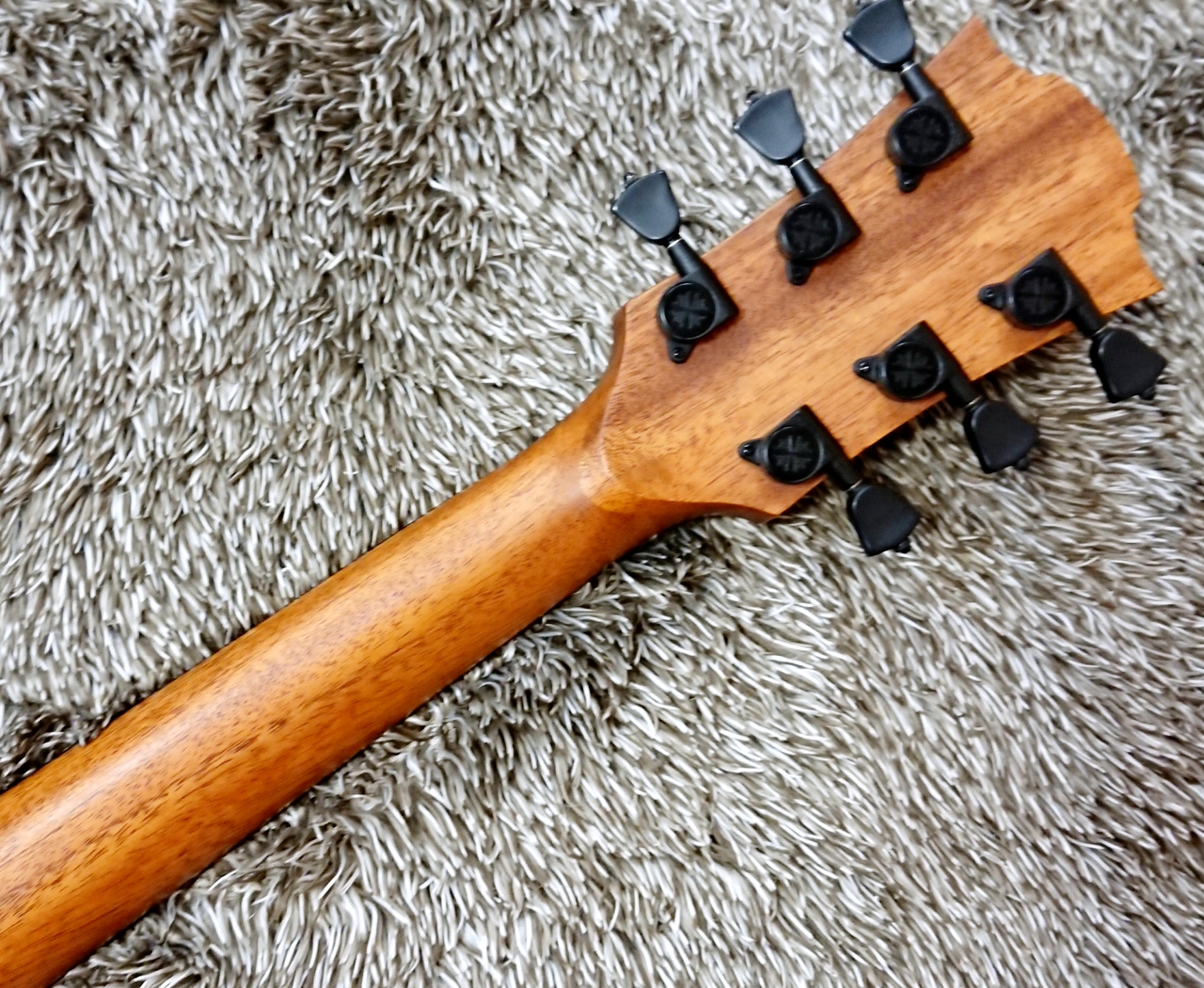 LAG Guitars T118ACE BLK -Tramontane 118-【アウトレット特価