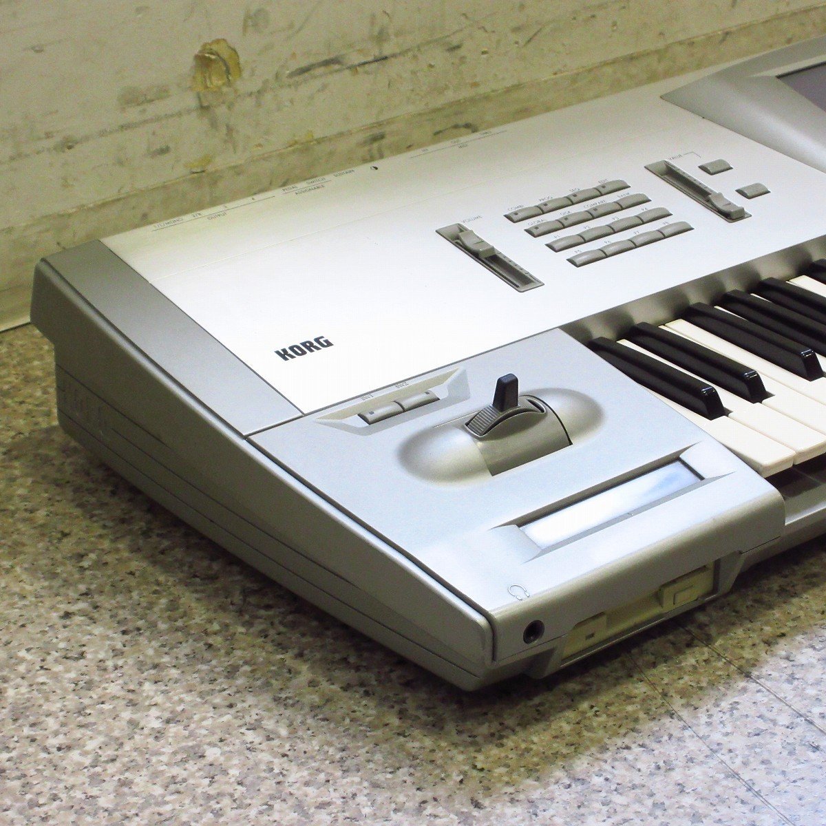 KORG TRINITY Plus Ver2.0 W/PBS-TRS 