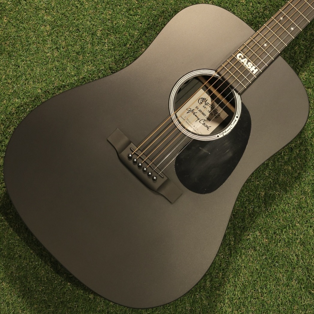 Martin DX Johnny Cash#3016608【オールブラックがカッコいい