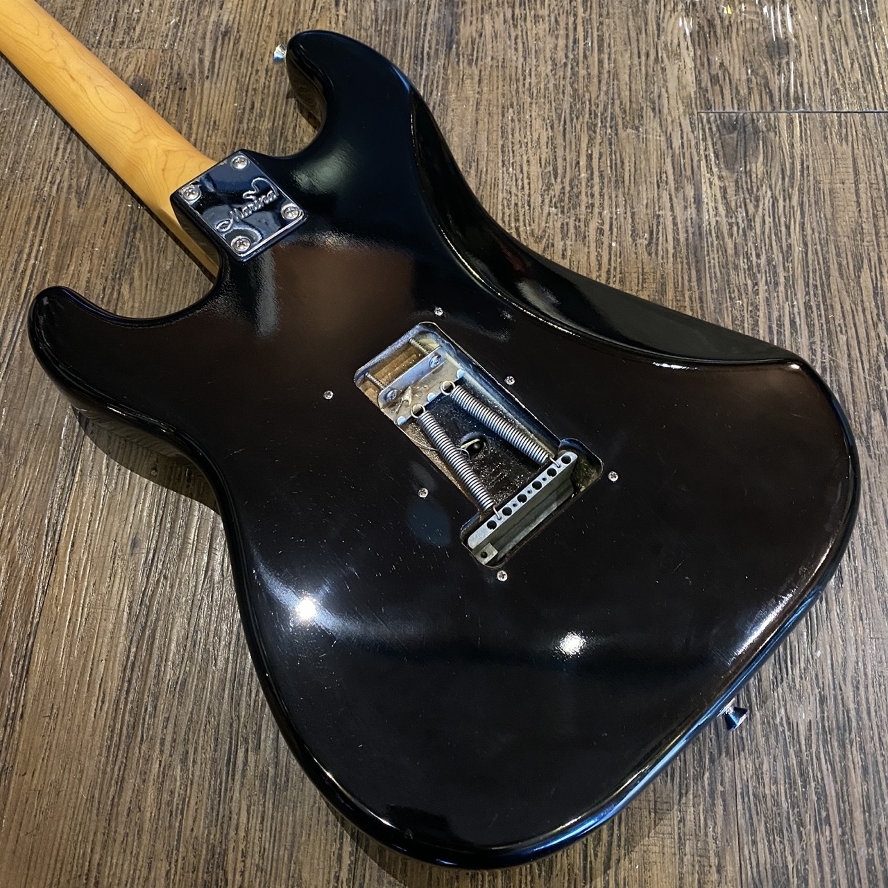 【最終値下げ】Marina m-st-b ギター ストラトタイプ Yahoo!オークション - Marina M-ST 中信工業製 ストラトタイプ エレキ