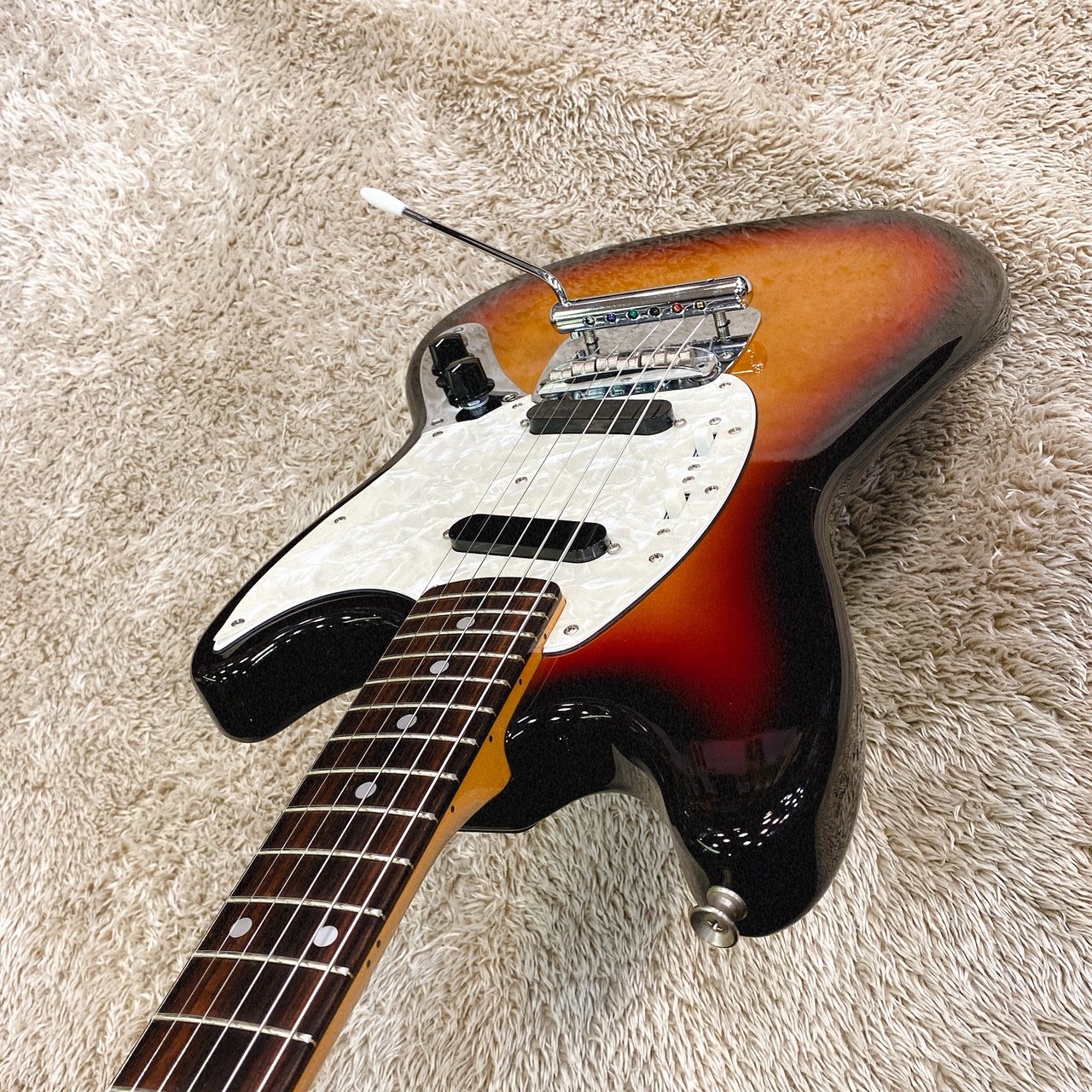 fender japan ムスタング mg69 3ts サンバースト | www.fk-wurfscheibe.de