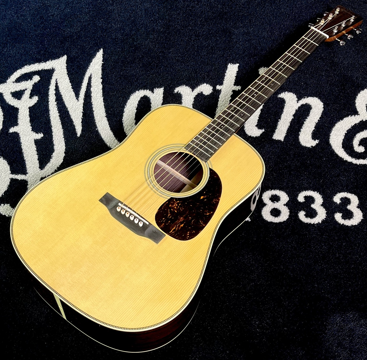 Martin HD-28 Standard S/N 3002197【理想的な音色の個体】（新品