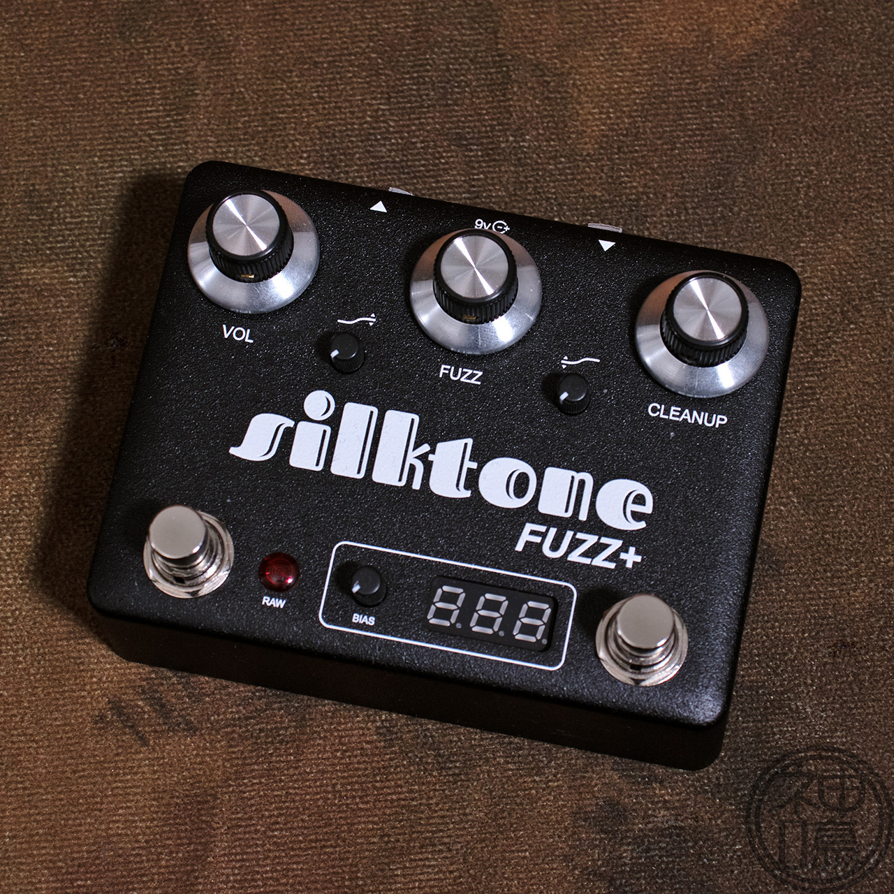 Silktone Fuzz ファズ　動作チェックのみ新品同様品 Silktone Fuzz ファズ動作チェックのみ新品同様品