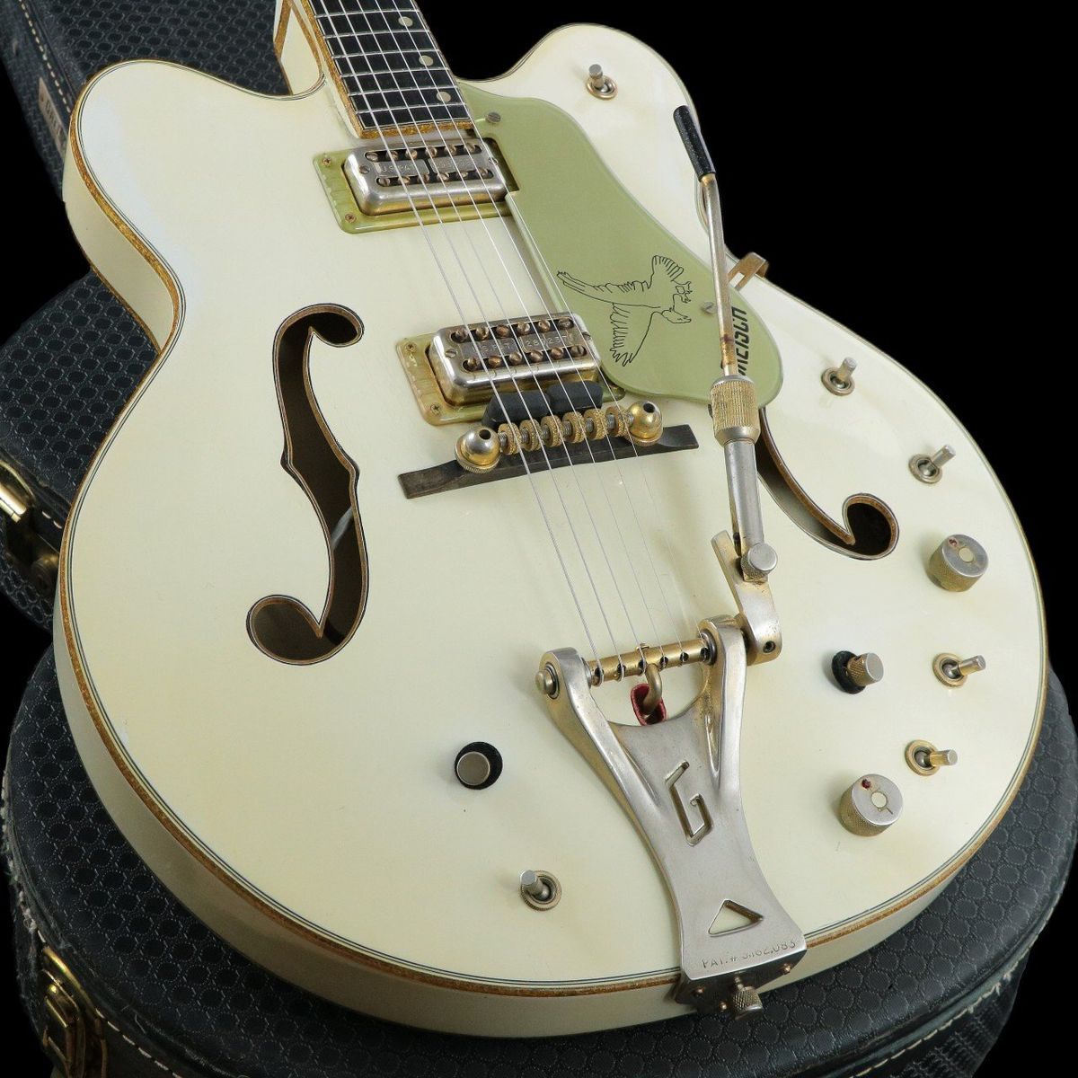Gretsch 6137 White Falcon Stereo Double Cutaway 1965【御茶ノ水本店