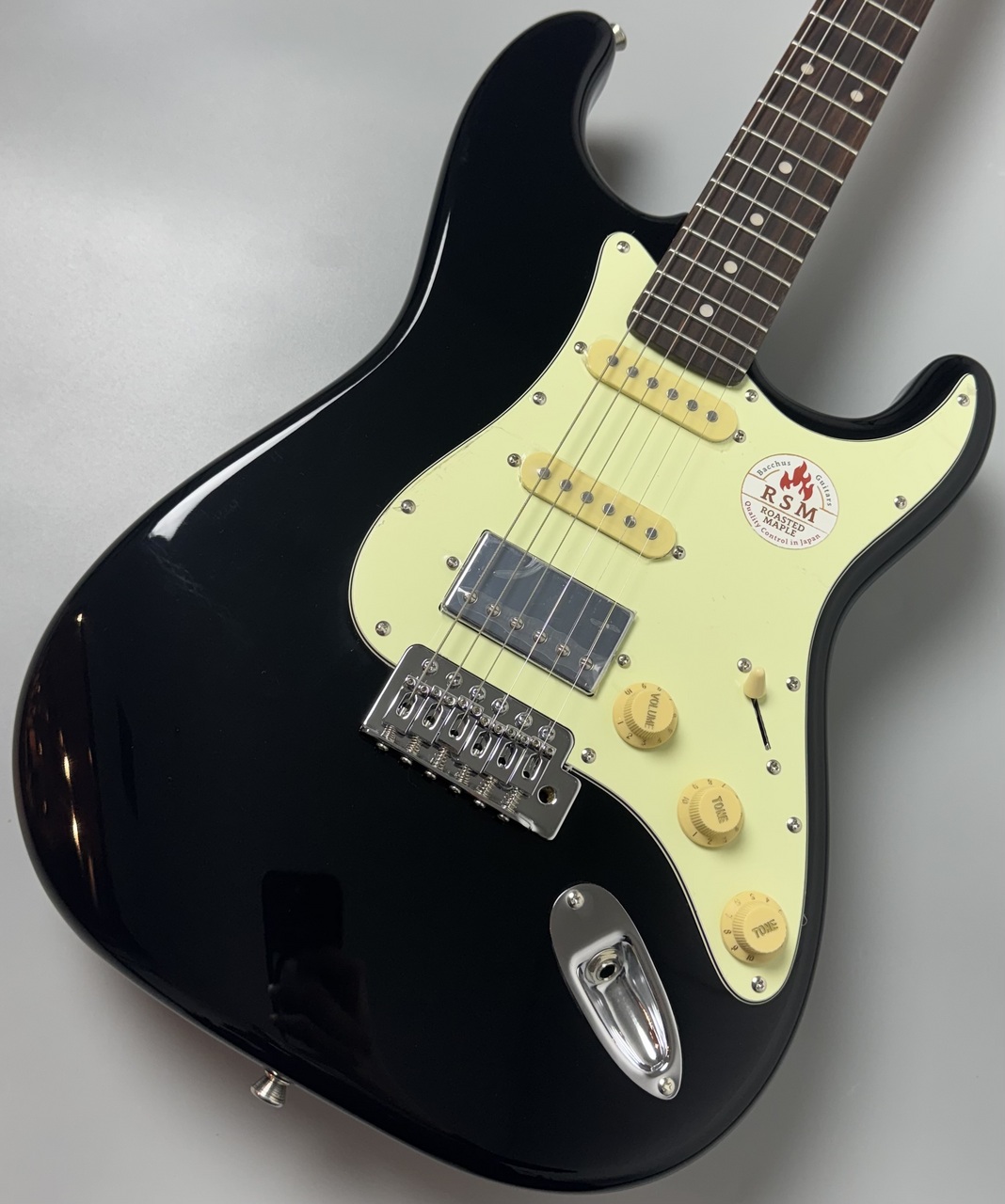 Bacchus BST2-RSM/ R -Black-（新品特価）［デジマートSALE］【楽器