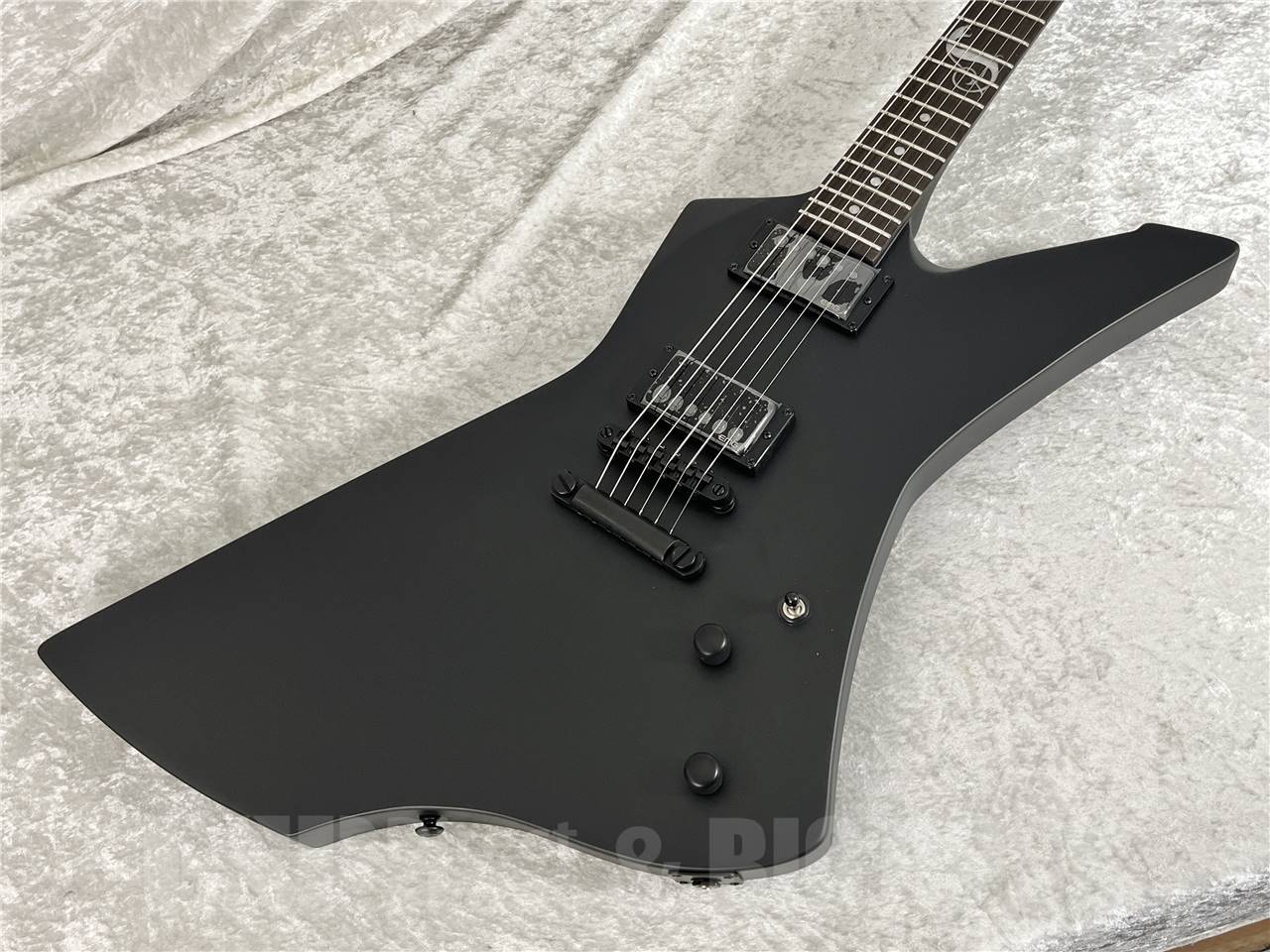 LTD SNAKEBYTE Black Satin (METALLICA/James Hetfieldモデル)（新品
