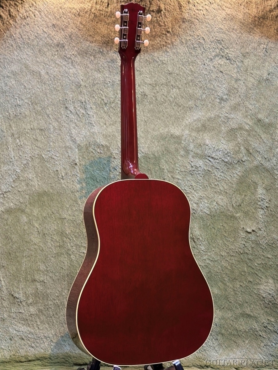 新品同様 Gibson J-50 2022年 ケース付き Gibson 【NAZCAケースプレゼント!】60s J-45 Original -Wine Red