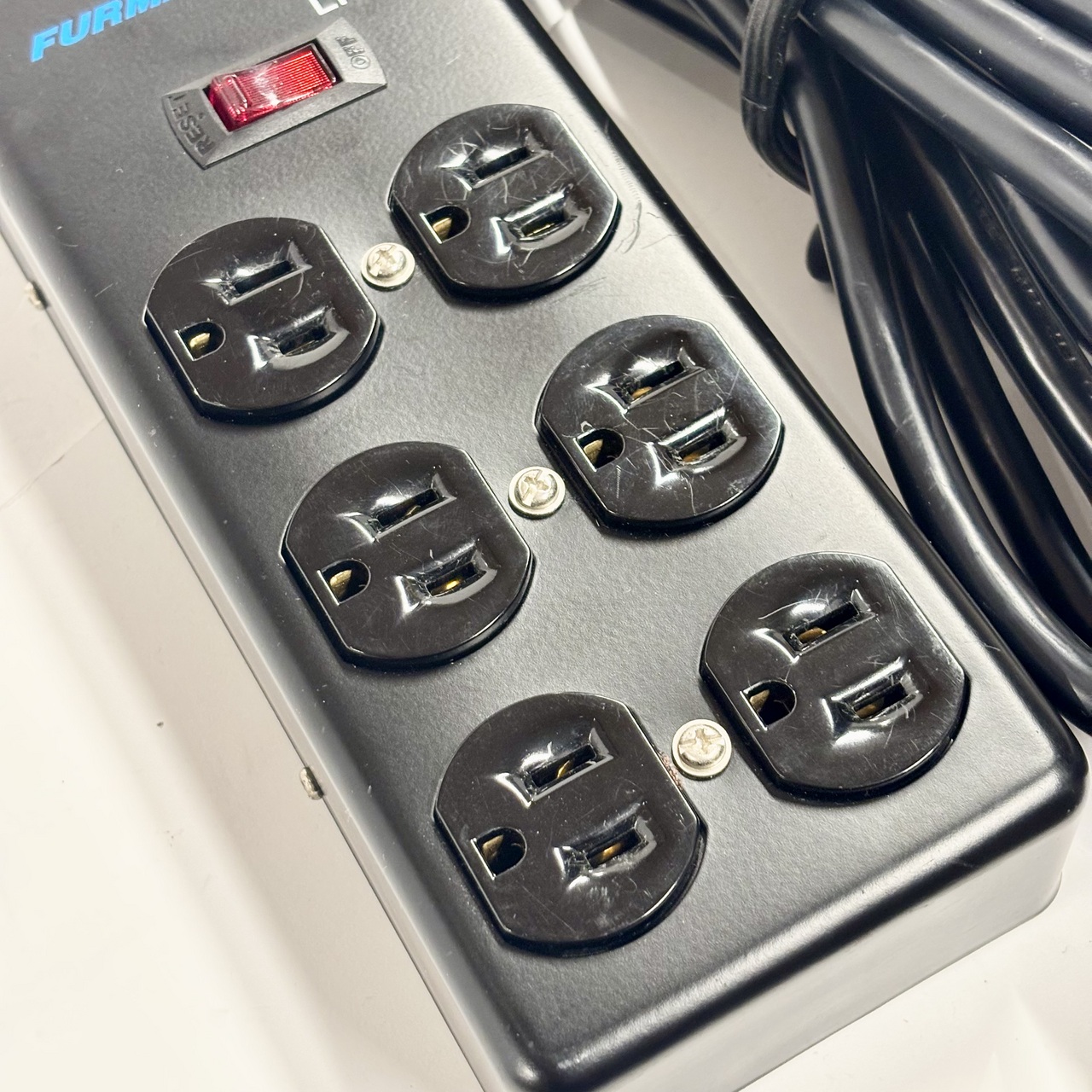 【中古美品】FURMAN ファーマン SS-6B パワーディストリビューター FURMAN ( ファーマン ) SS-6B パワーディストリビューター 送料