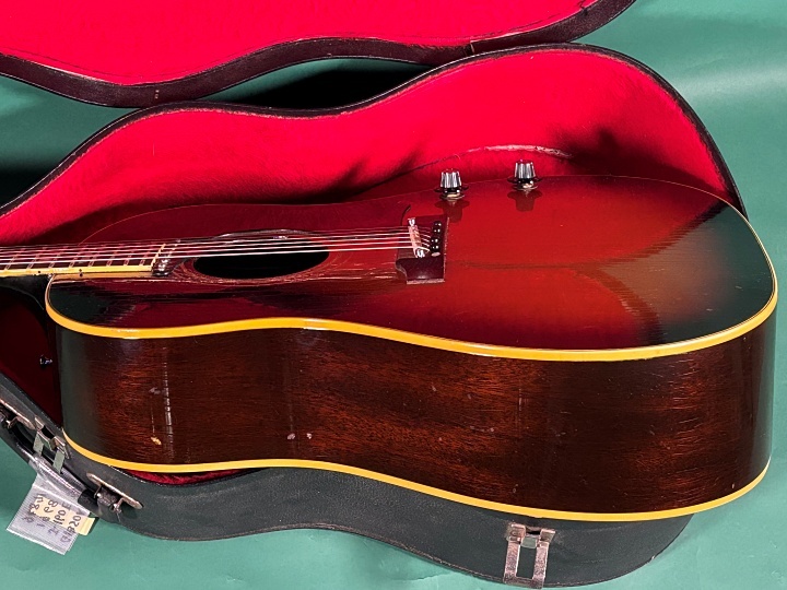 Gibson J-160E（ビンテージ）【楽器検索デジマート】