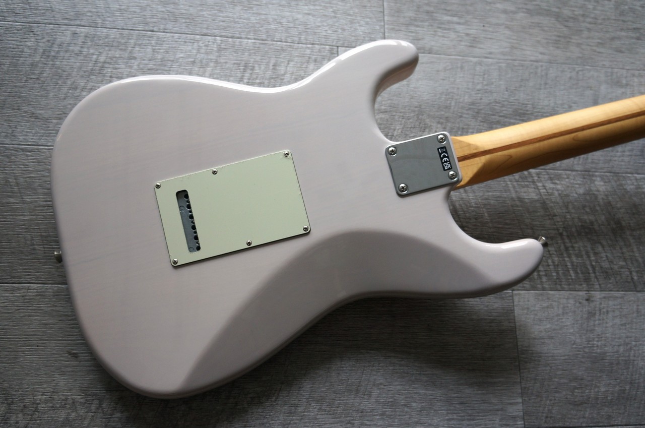 Fender Made in Japan Hybrid II Stratocaster - US Blonde -（新品