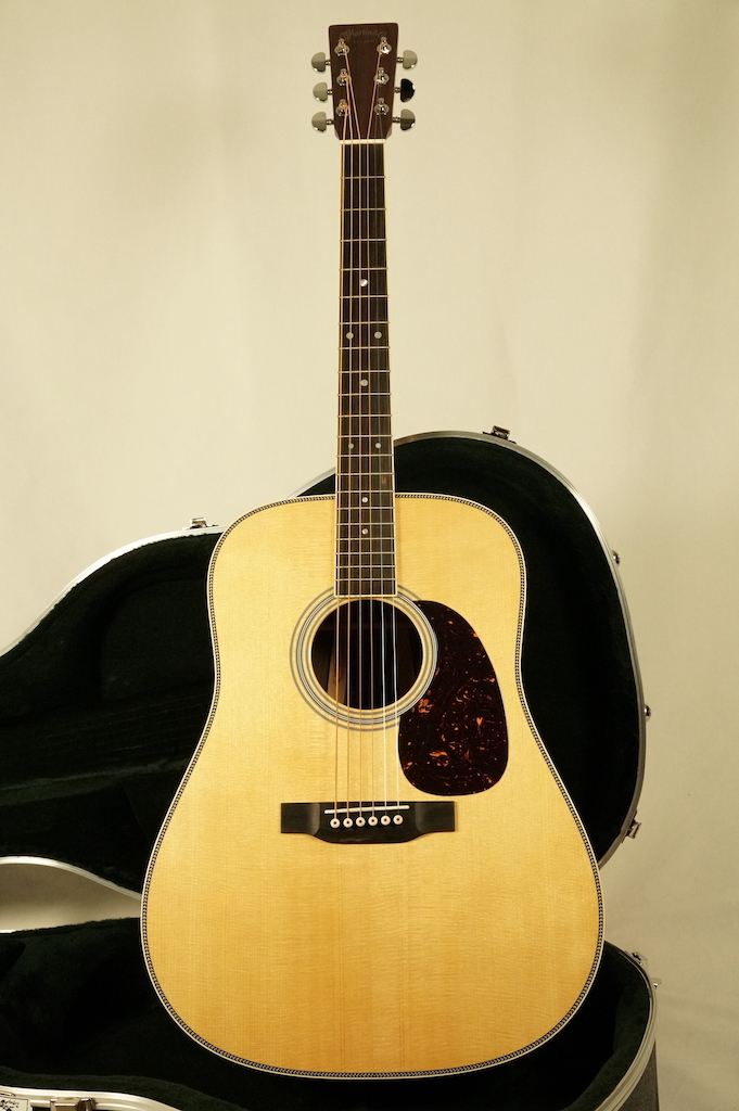 Martin HD-35 Standard #2972039【3ピースバック】【ヘリンボーン