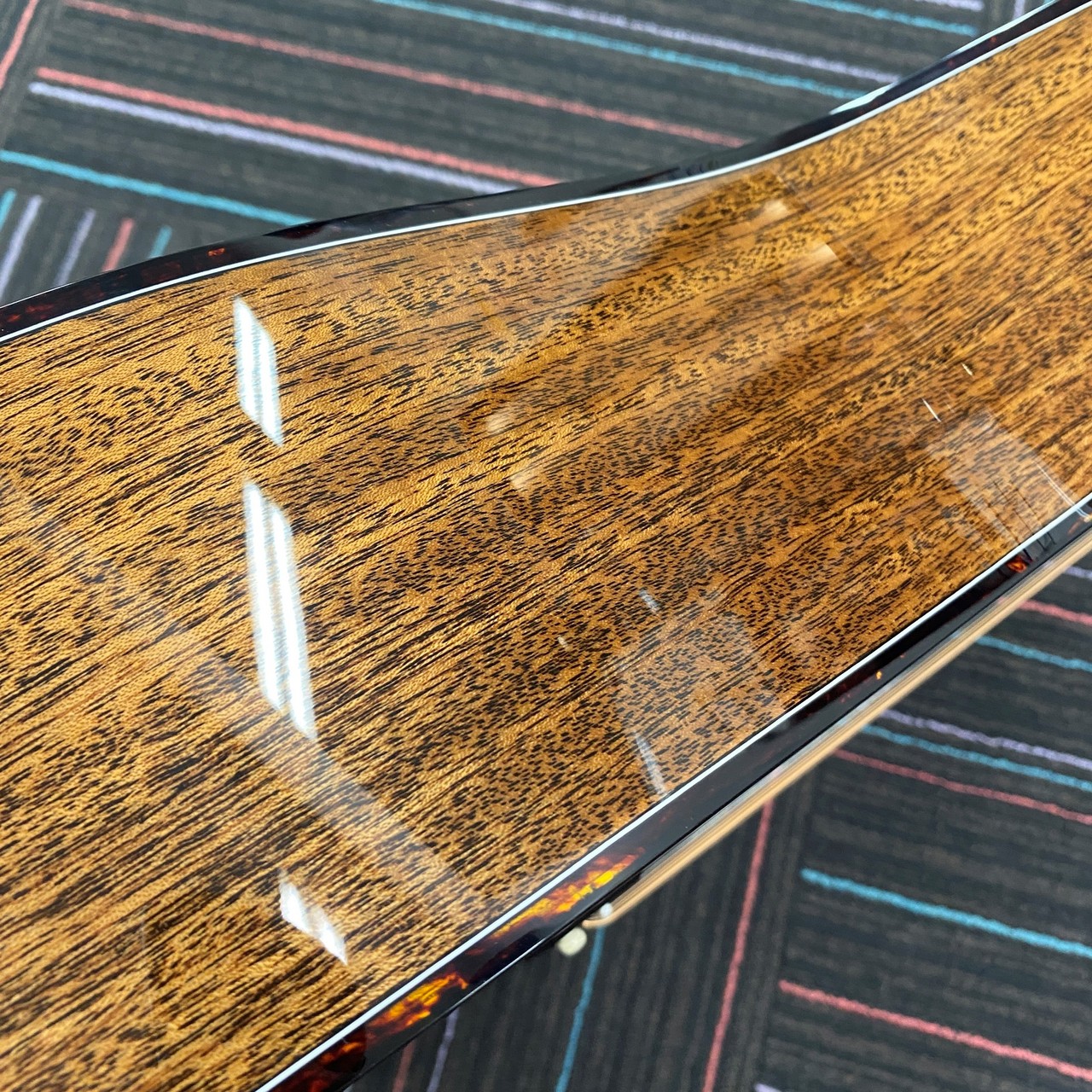 Morris M-80Ⅱ(新品)【楽器検索デジマート】 Morris M-80Ⅱ(新品)【楽器検索デジマート】