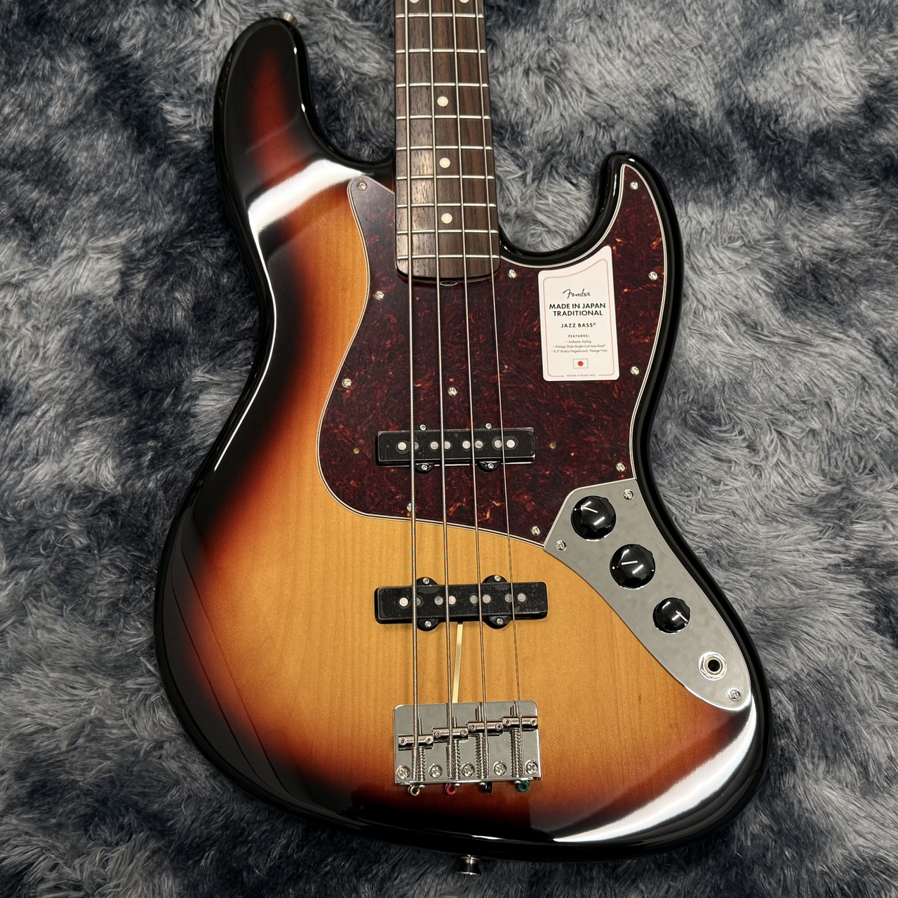 Fender Made in Japan Traditional 60s Jazz Bass 3-Color Sunburst