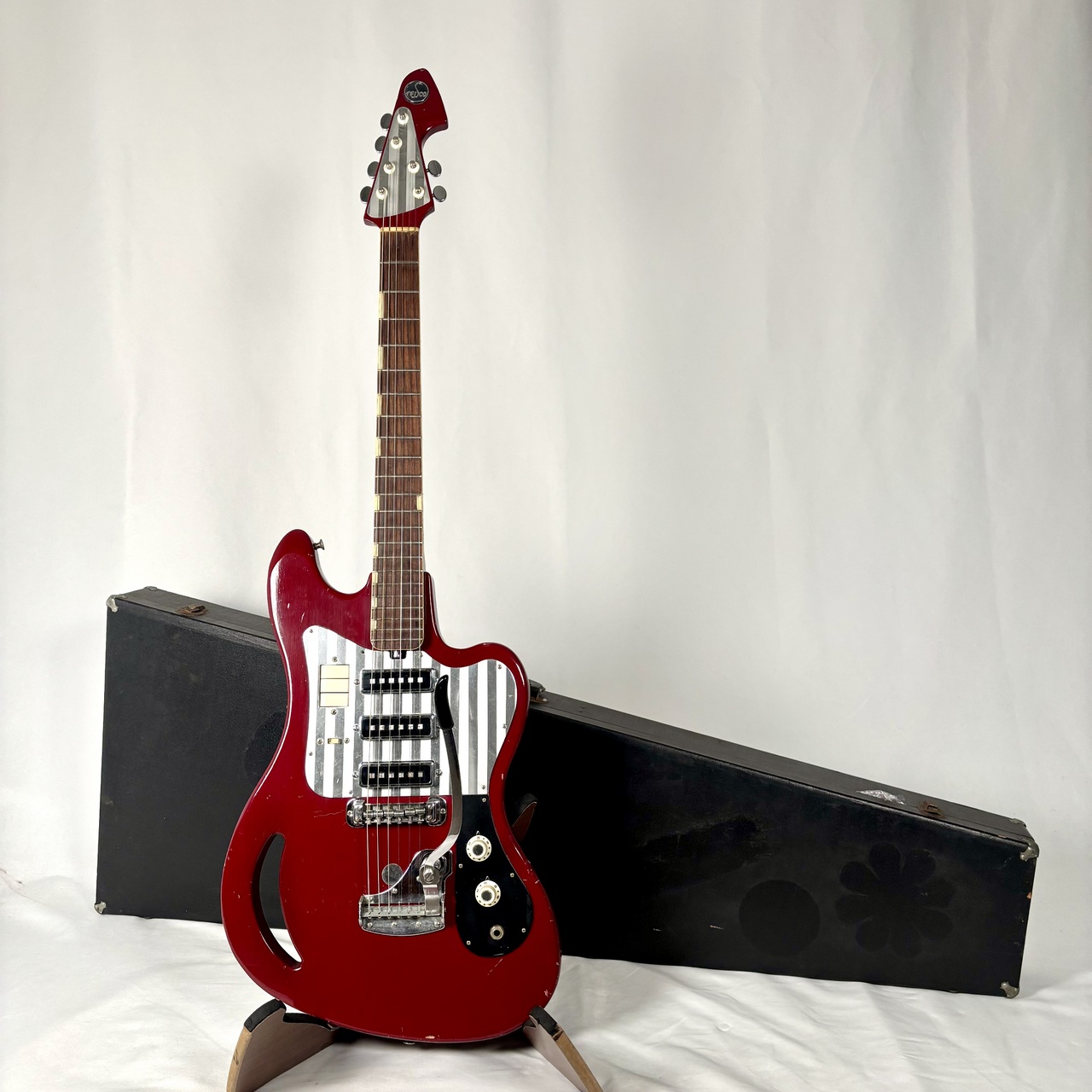 1960's Teisco TG-64 ビザールギター / ハードケース付 Teisco 【1960年代製】TG-64 -Red-【3.87kg】（ビンテージ）【楽器検索