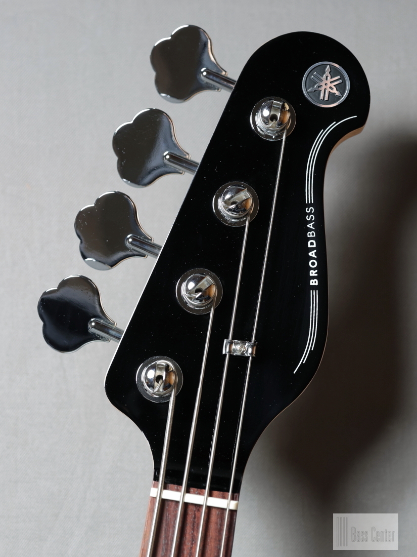 Yamaha Broadbass 4弦エレクトリックベース ブラック YAMAHA BB434 BL【重量3.95kg】（新品）【楽器検索デジマート】